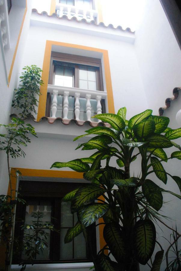 Hostal Costa De La Luz Коніль-де-ла-Фронтера Екстер'єр фото