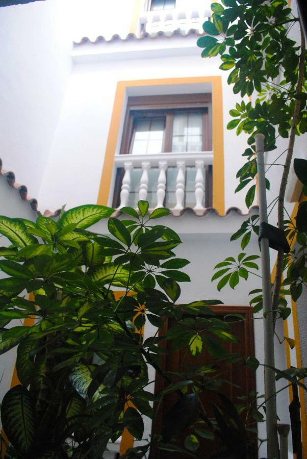 Hostal Costa De La Luz Коніль-де-ла-Фронтера Екстер'єр фото