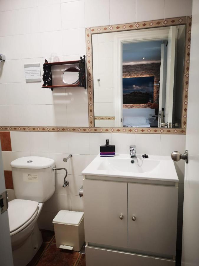 Hostal Costa De La Luz Коніль-де-ла-Фронтера Екстер'єр фото
